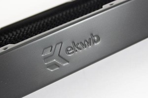 ek-coolstream-rad-xt-detail1_600