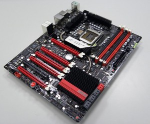 ASUS Maximus III Extreme_2