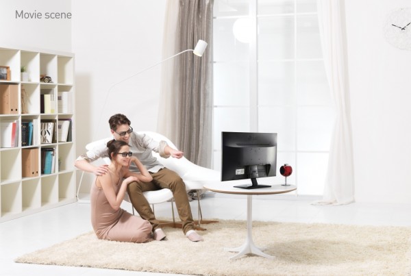 Monitor_Lifestyle_Movie Scene
