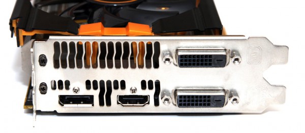 sapphire_R9_290X_TRI-X_4GBGDDR5_dvi