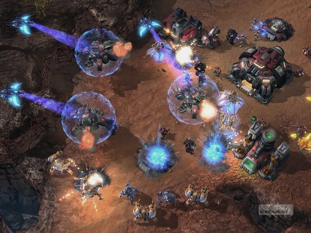 Starcraft II ще излезе до средата на следващата година?!