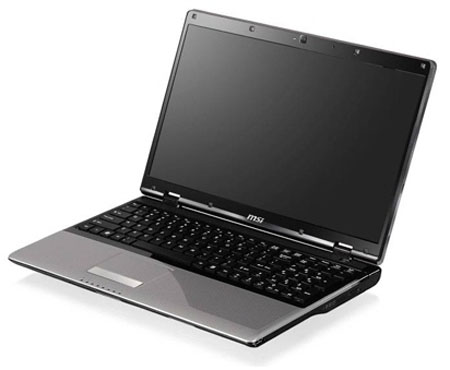 CR720 – нов 17″ лаптоп от MSI