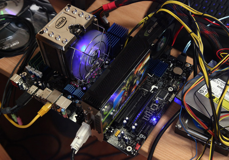 Intel Core i7 980X Extreme Edition се „пържи“ в hardwareBG.com testlab…