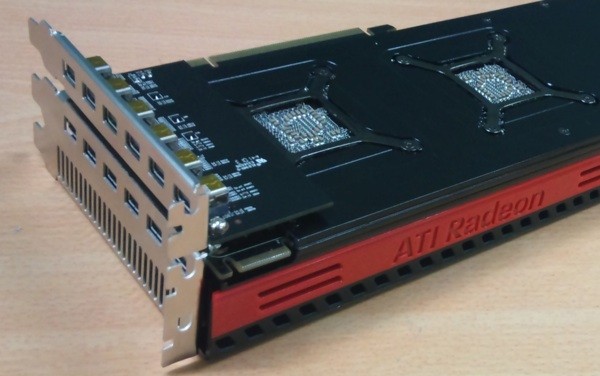 PowerColor HD5970 Eyefinity-12