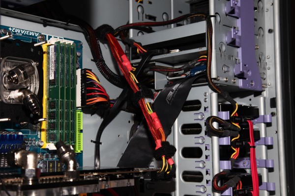 back-cable-management-4