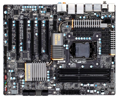 Gigabyte GA-P67A-UD7-B3 наличен в iskampc.com
