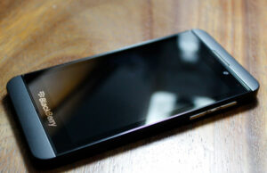 По-детайлни снимки на BlackBerry L