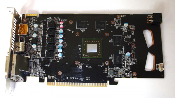 powercolor_hd7790_pcb_front
