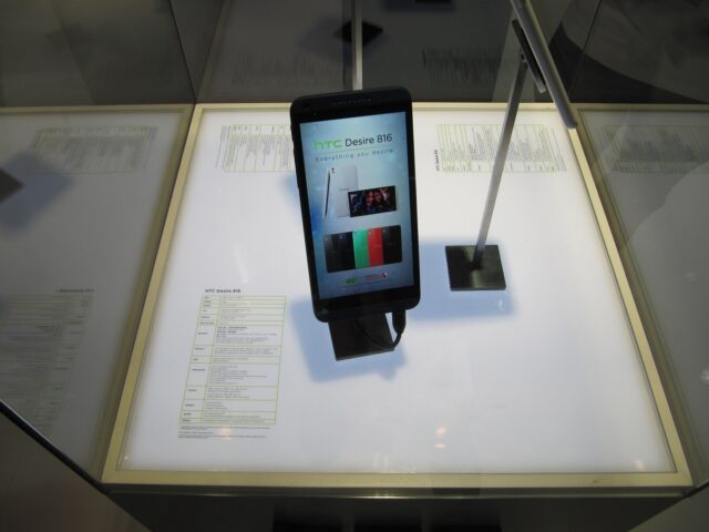htc_desire_816_1