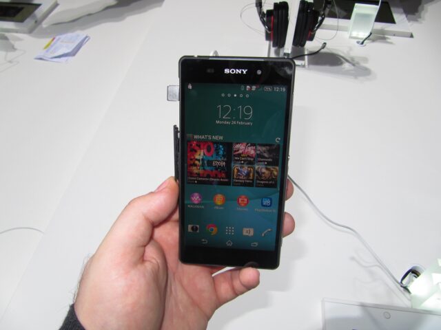 xperia_z2_1