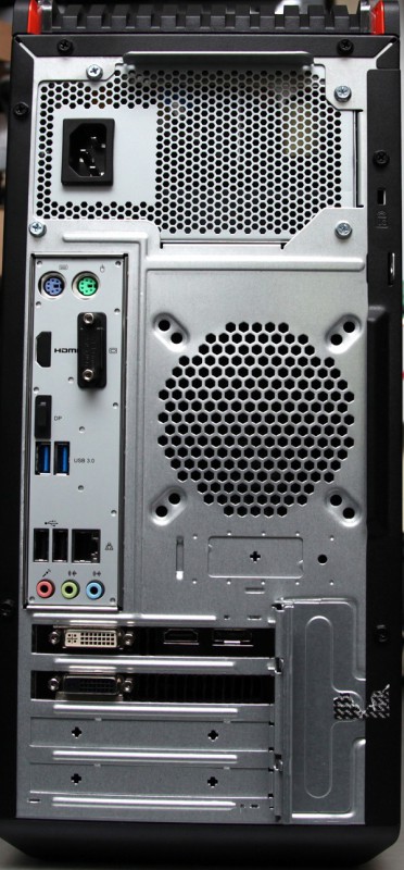 acer_predator_back_web