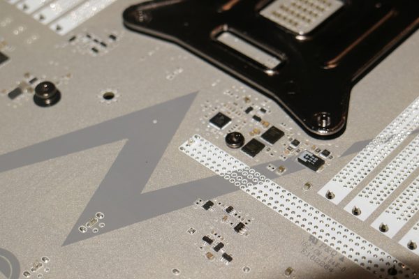 msi_x99a_xpgt_solder_pcie