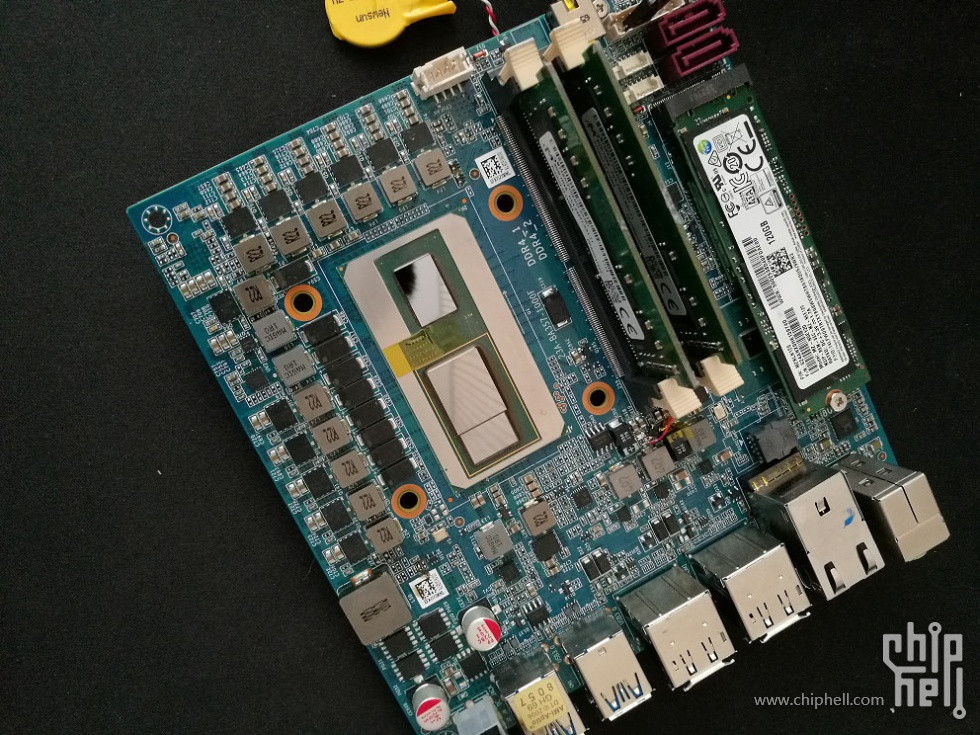 Появи се снимка на първия Intel „Kaby Lake-G“ продукт