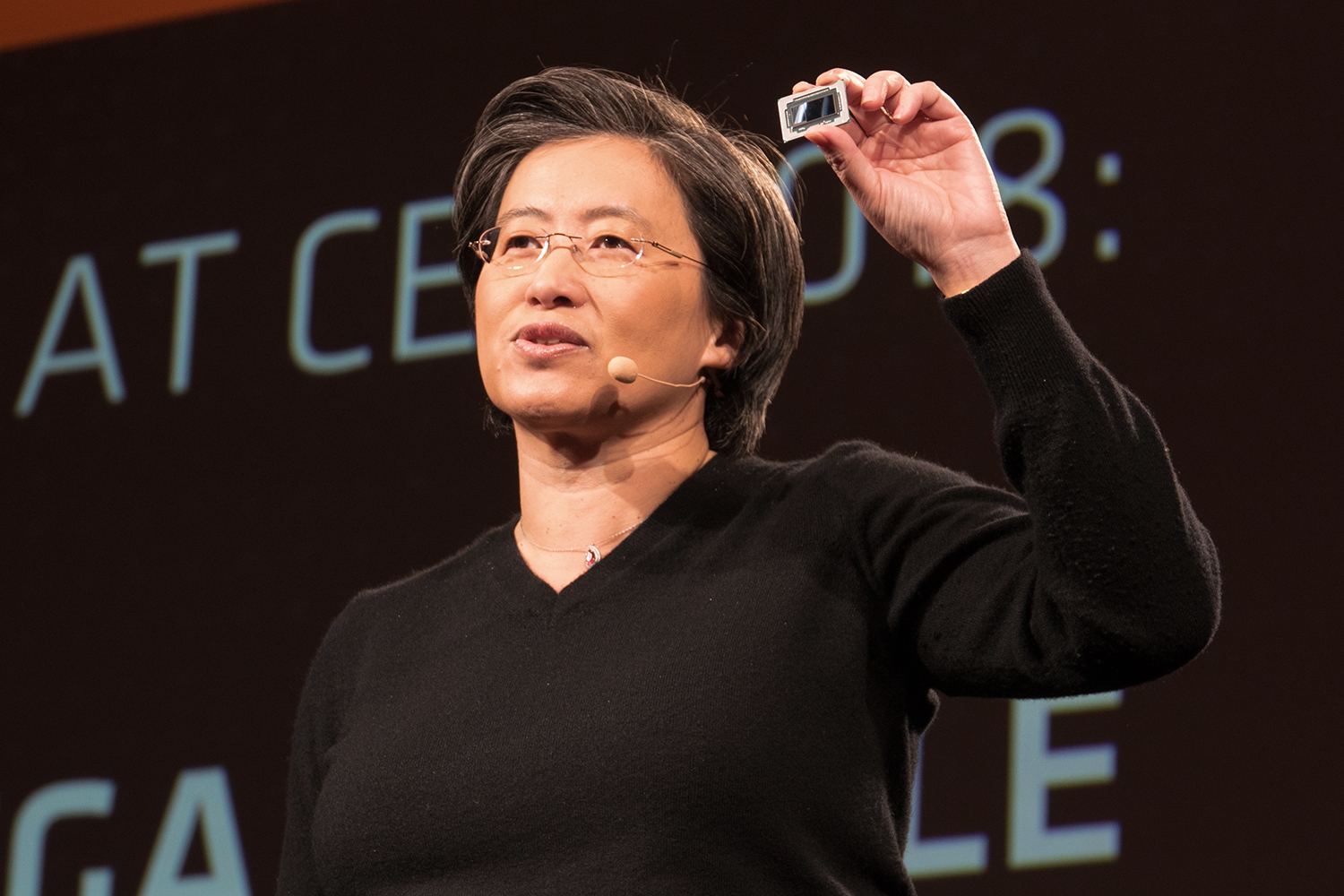 AMD вдига летвата във високопроизводителните изчислителни среди с нови процесори и графични продукти, които ще представи на CES 2018