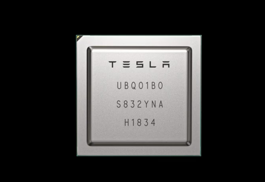 Tesla внедрява свой собствен AI процесор