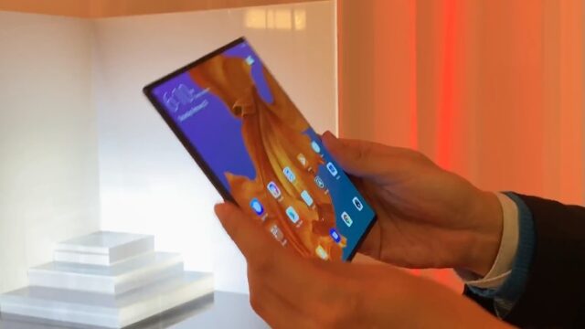 huawei_mate_x_first_sale
