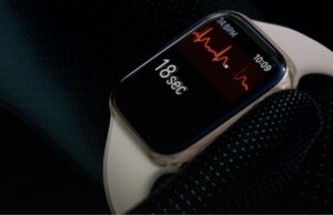 Apple Watch ECG може дори да ви спаси от настъпващ сърдечен проблем