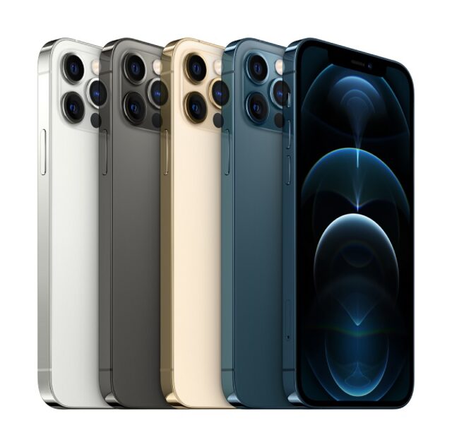 apple_iPhone_12_Pro_Lineup_Screen