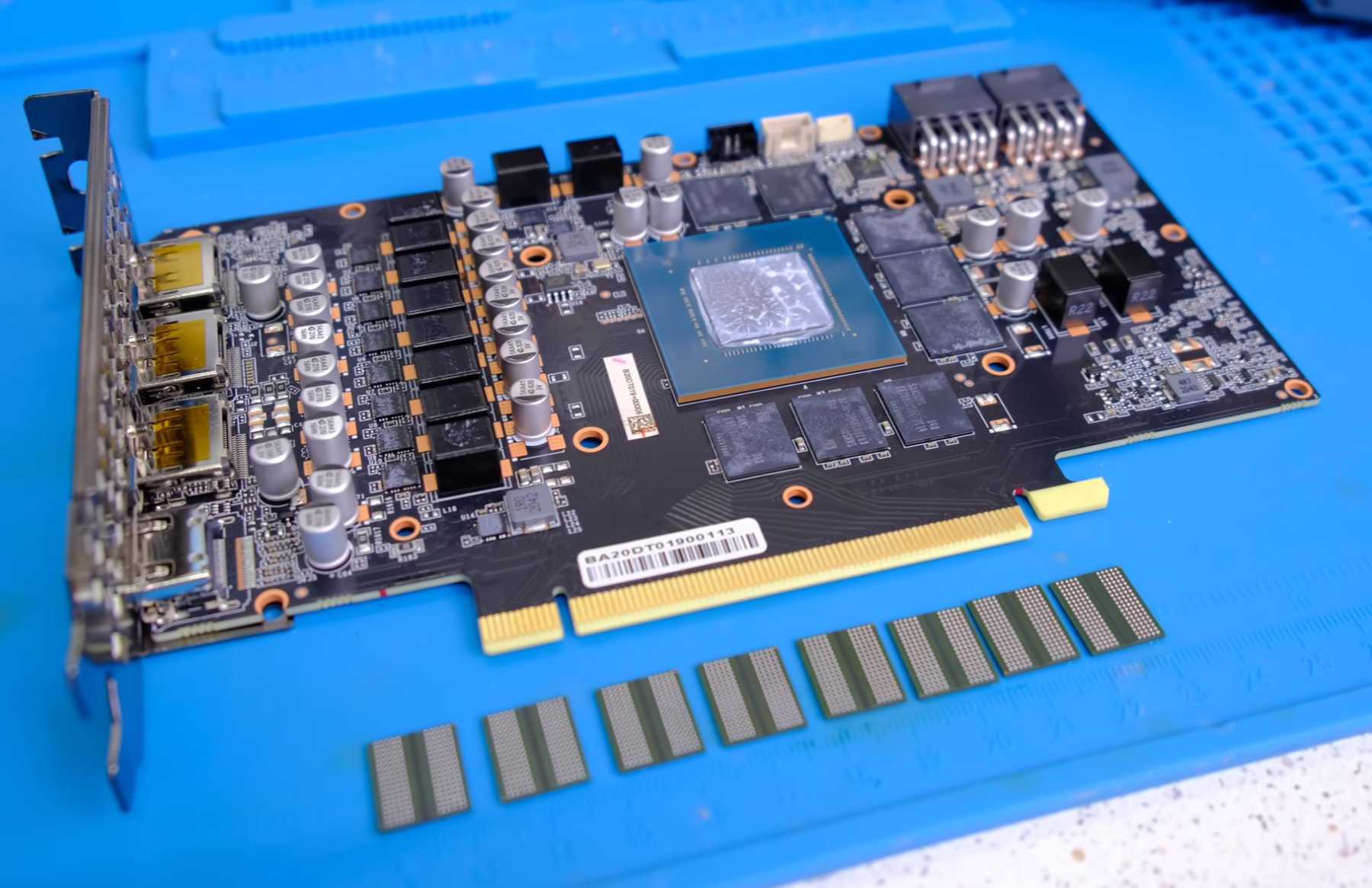 NVIDIA GeForce RTX 3070 с ъпгрейд на паметта до 16GB