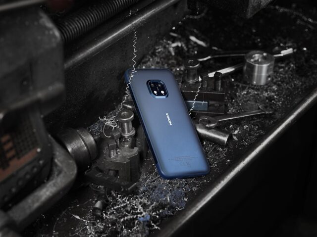 Nokia_XR20_3