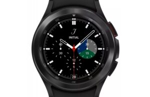 Galaxy Watch 4 Classic отново „позира за камерата“.
