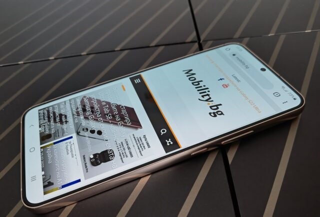 s22p_display_3