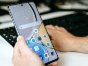 Новите смартфони Honor Magic4 Lite 5G и Honor X8 вече се предлагат във Vivacom
