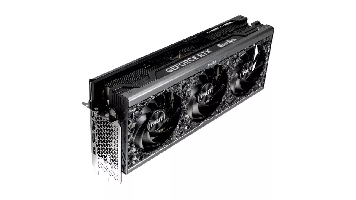 Някои производители на графични карти RTX 4090 отиват твърде далече с препоръката си за 1200 W PSU