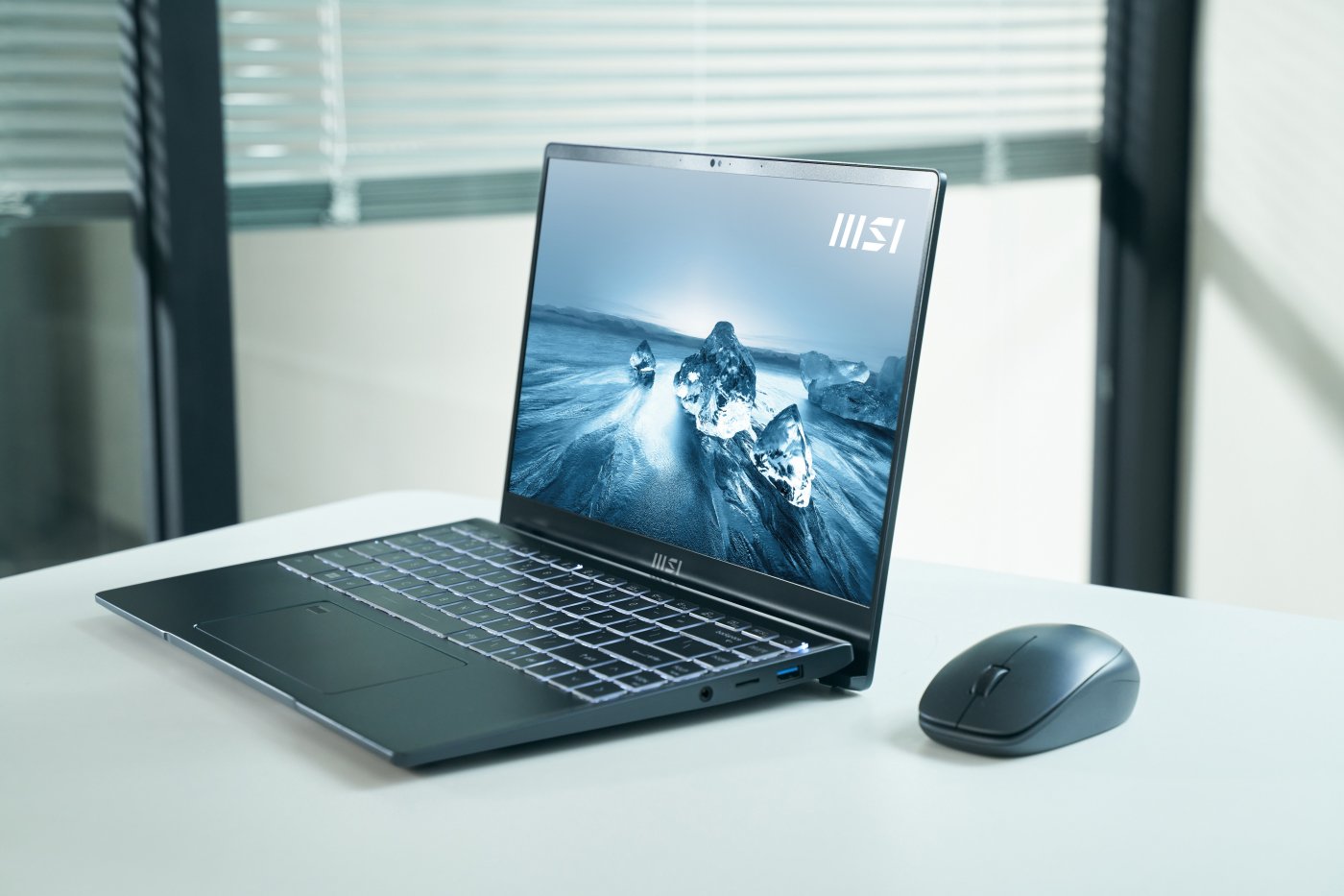 Как да си купим лаптоп MSI с 20% отстъпка