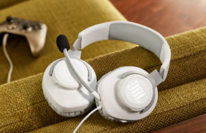 JBL Quantum 100: убедителен дебют в бюджетния геймърски сегмент слушалки