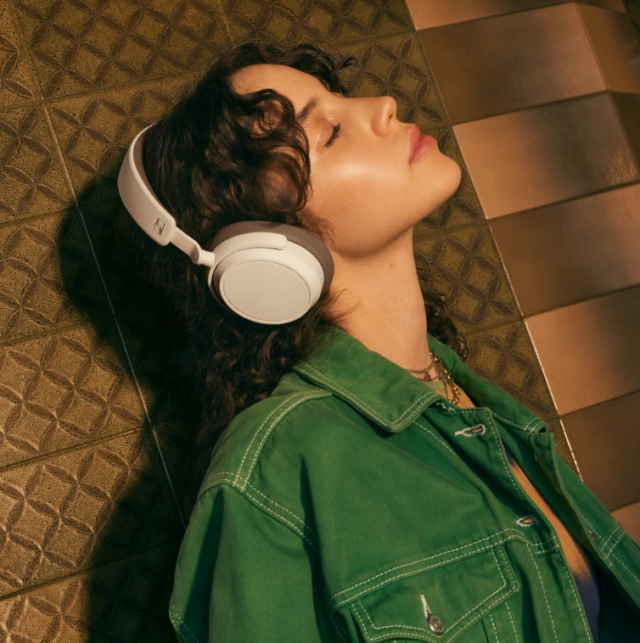 sennheiser_accentum_plus_lead