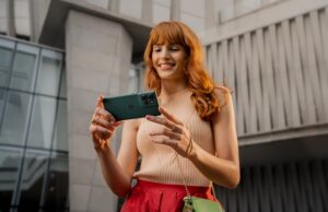Motorola представи премиум устройствата Edge 50 и Edge 50 NEO