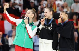 Сребърната медалистка от Париж 2024 Боряна Калейн е първата българка – част от глобалния отбор на Samsung – с медал от Олимпиада