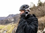 HONOR си партнира с боксовата легенда Тони Белю за европейския дебют на серията Magic7 в Словения