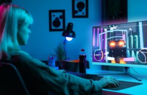 Двурежимен геймърски монитор от следващо поколение с Ambiglow и интелигентна свързаност: Philips Evnia 27M2N5901A