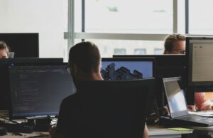 Как изкуственият интелект влияе на софтуерните продукти на Microsoft?