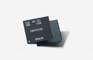 Samsung подрежда два 450-слойни NAND чипа в 900-слойна V-NAND памет